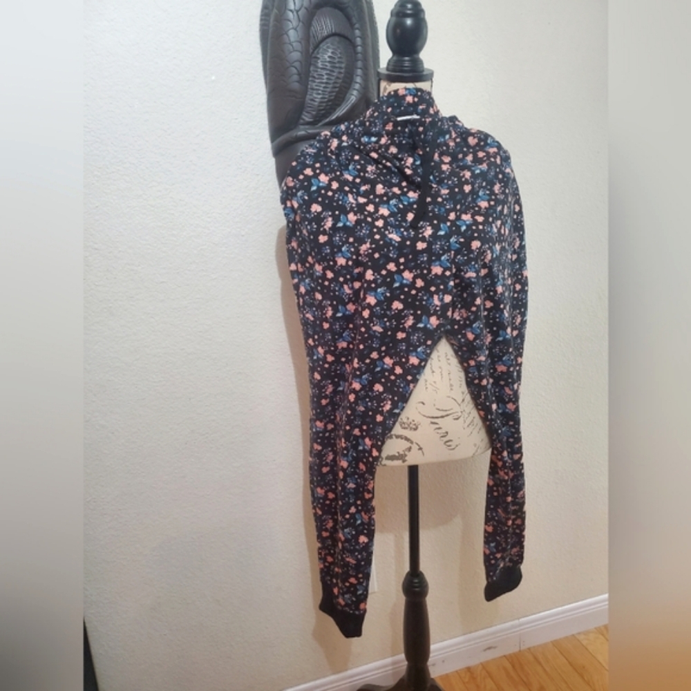 LuLaRoe 5/$20 Floral Joggers 2XL